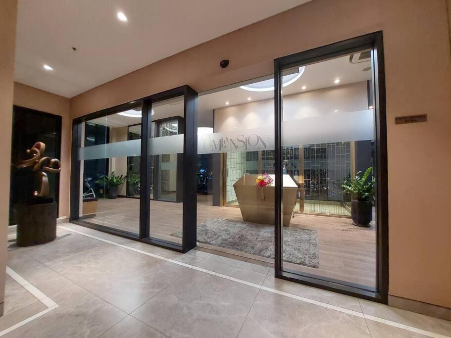 D1Mension 3Br Luxury Condo City Center In Dist 1 Ho Si Minh-város Kültér fotó